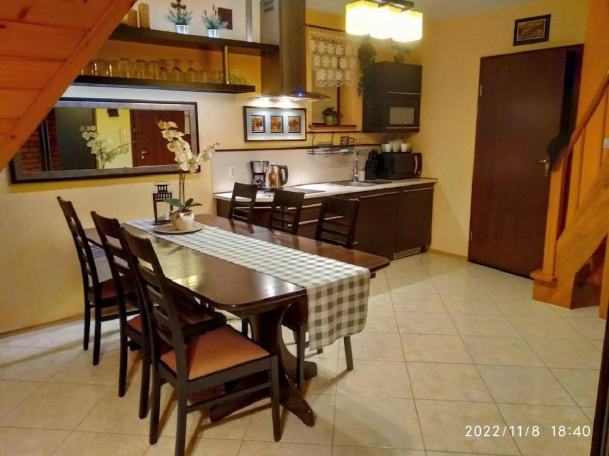 Apartament Pomaranczowy Z Basenem I Sauna Kościelisko Eksteriør billede