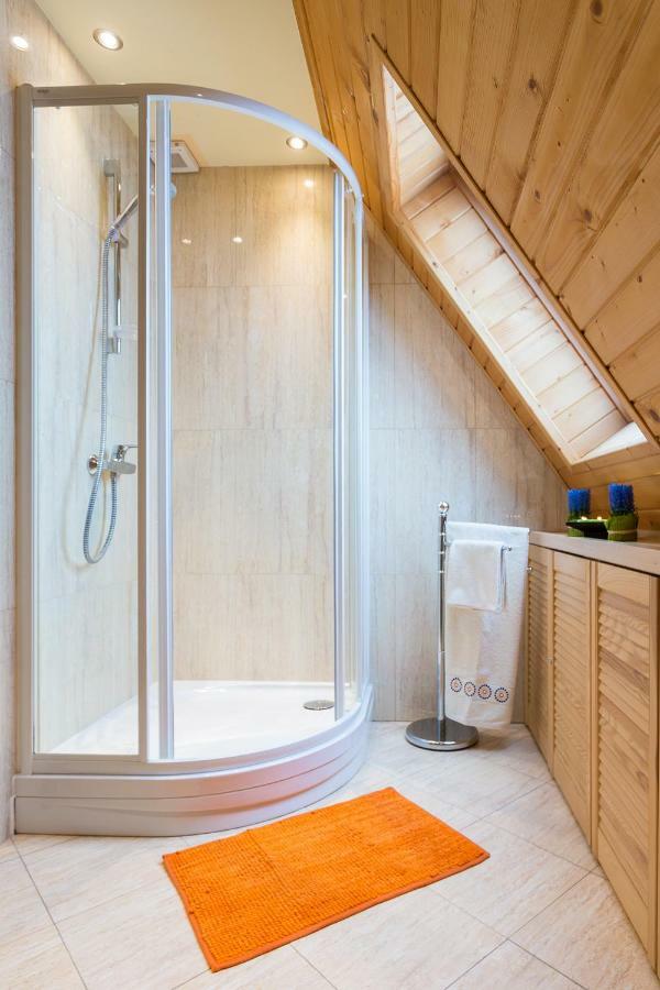 Apartament Pomaranczowy Z Basenem I Sauna Kościelisko Eksteriør billede