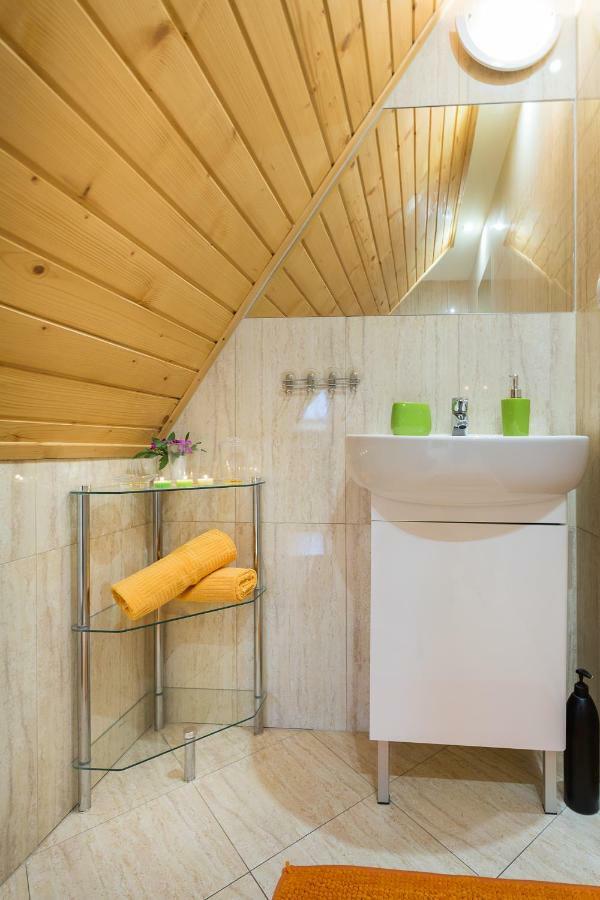 Apartament Pomaranczowy Z Basenem I Sauna Kościelisko Eksteriør billede